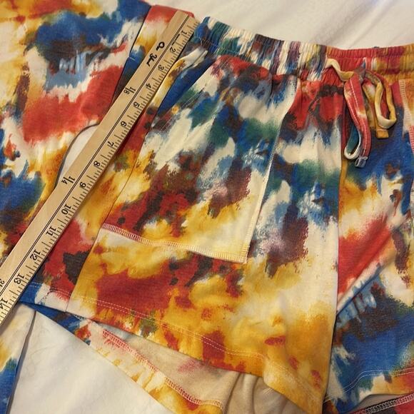 Zenana Lounge Set Tshirt and shorts Size Small - Picture 6 of 6